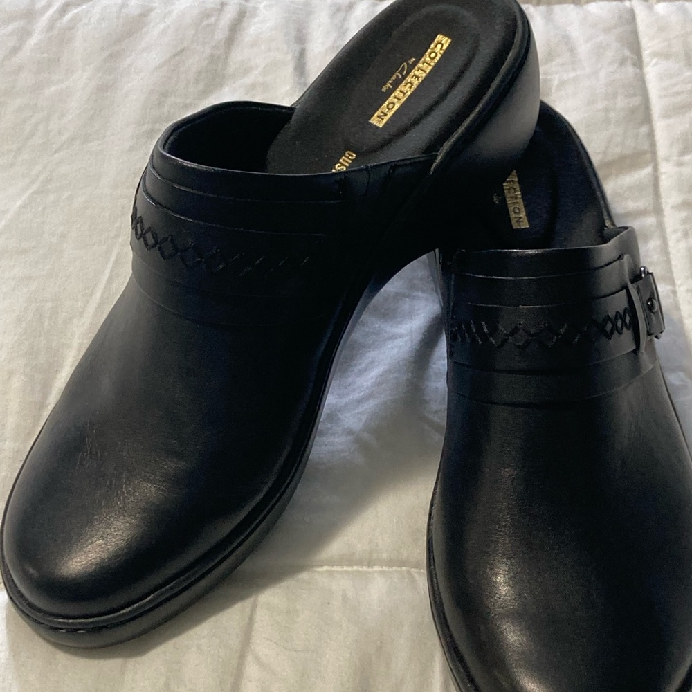 Clarks Black Leather Soft Cushion Mules 9.5 W